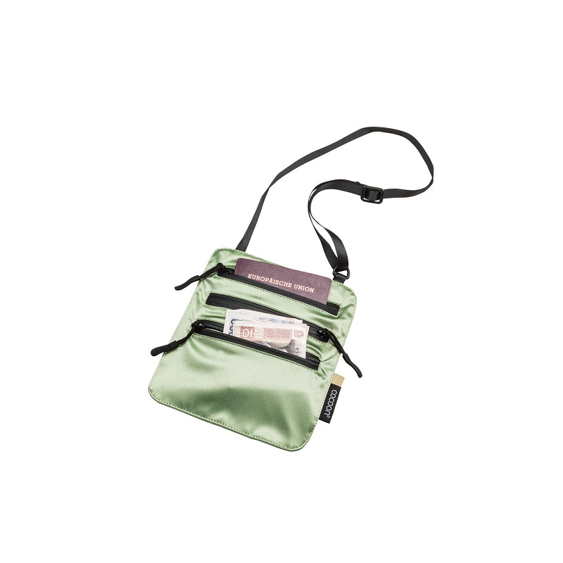 2420-cocoonsecretneckwallet19x16silk34 Cocoon Denarnica Secret Neck - Silk  - Svetlo zelena - slika 1
